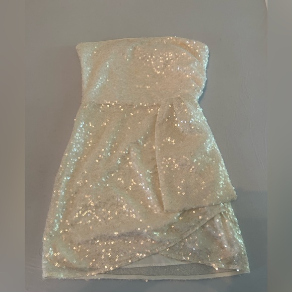 Sachin and Babi Fete Dress with sequins! - Picture 2 of 9